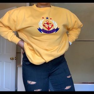 SOLD ON DEPOP Vintage Crew Neck Sweater